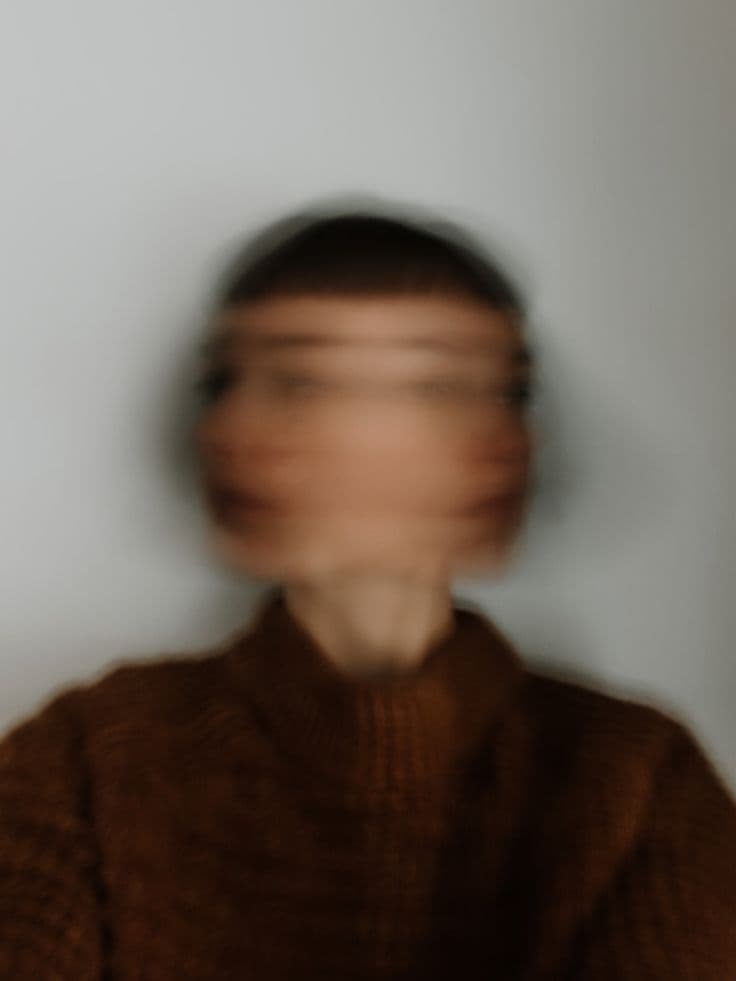 "No puedo apagar la cabeza": El agotamiento de vivir sobrepensando